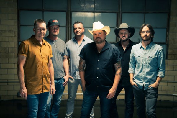 CML: Randy Rogers Band! | KASE 101 - Vimarsana News